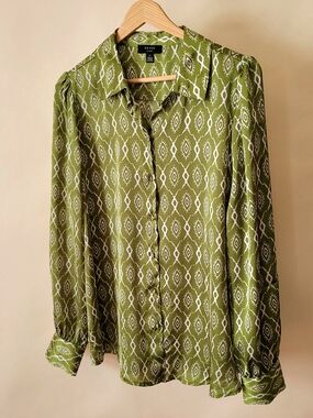 Haver Olive and White Ikat Print Blouse